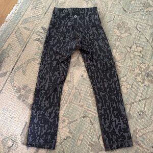 Lululemon align legging 23” size 2